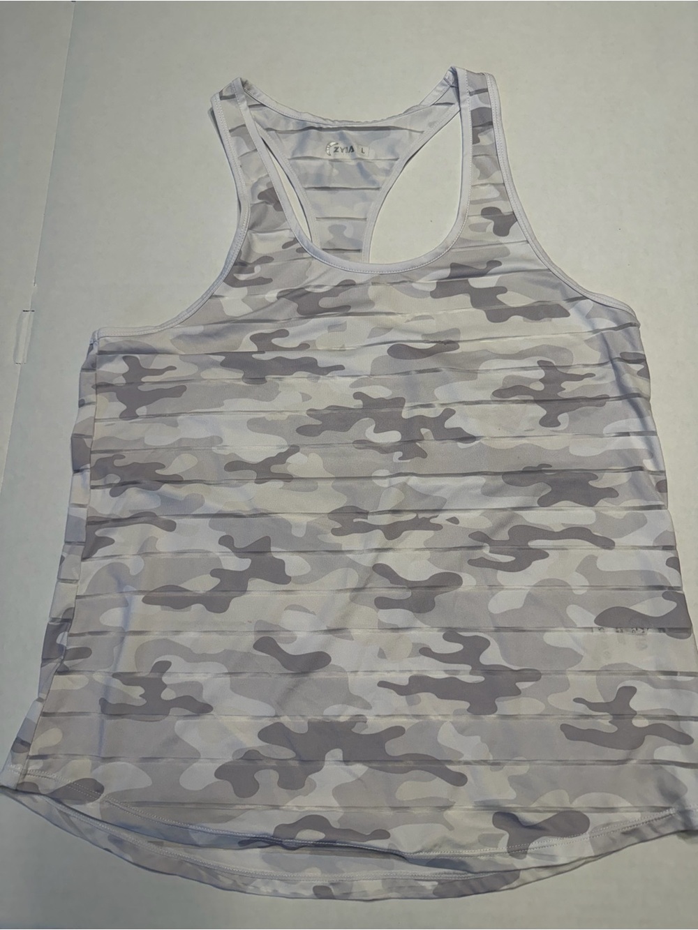 ZYIA Performance Light Grey Camo Racerback Tank Top Large 1048